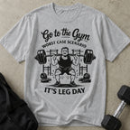 Model wearing the Worst Case Scenario funny gym t-shirt by Lift Society